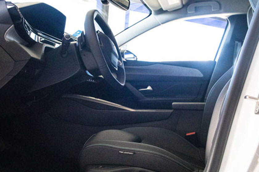 Peugeot 308 Allure BleuHDi 130 EAT8