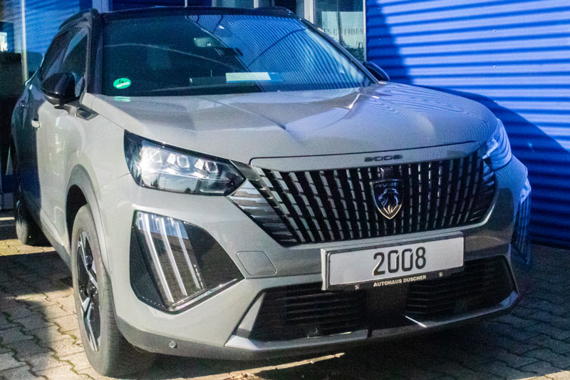 Peugeot 2008 GT PURETECH 130 EAT8